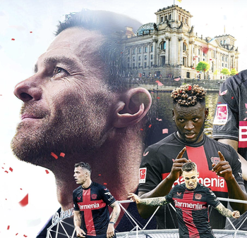 世体：西班牙国家队门将教练现身诺坎普考察霍安